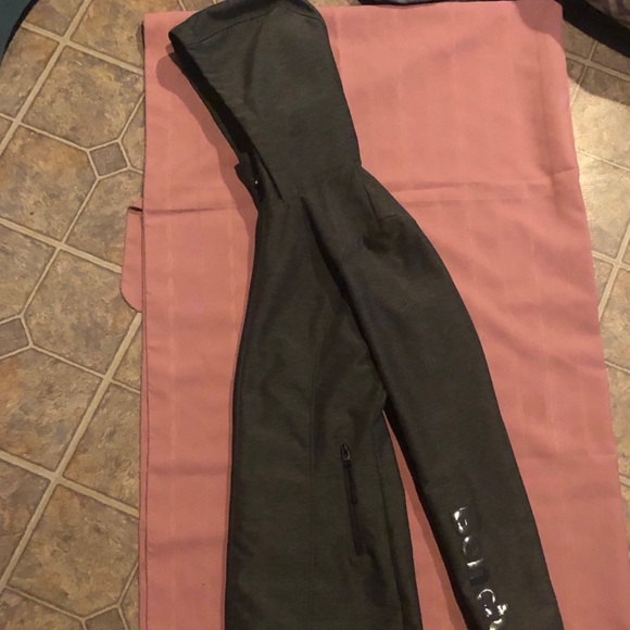 Bench. Denny Jacket - Picture 1 of 3